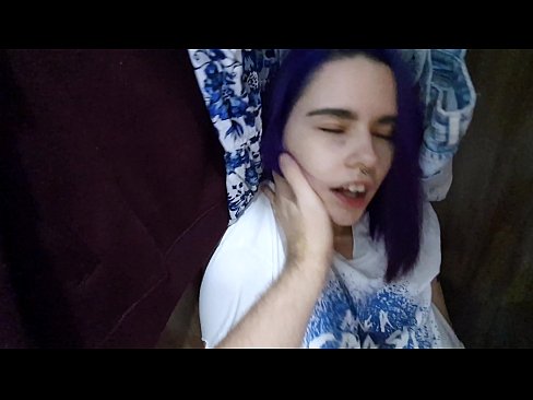❤️ Natagpuan ang aking kapatid na babae sa aparador at tinulungan ang kanyang cum ☑ super sex sa tl.hentaivost.ru ❌️❤